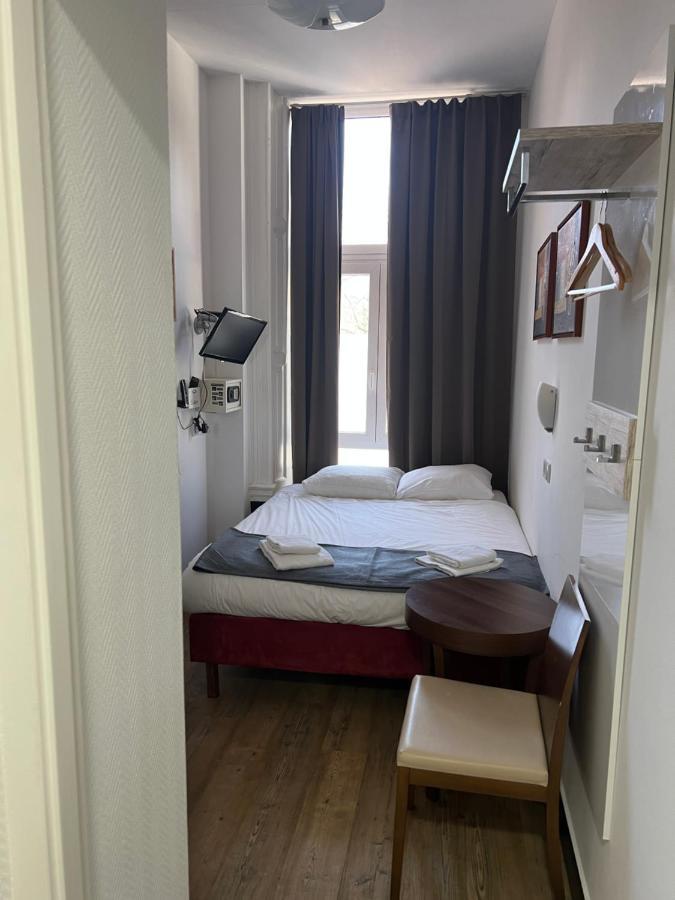 Max Hotel Amsterdam Esterno foto