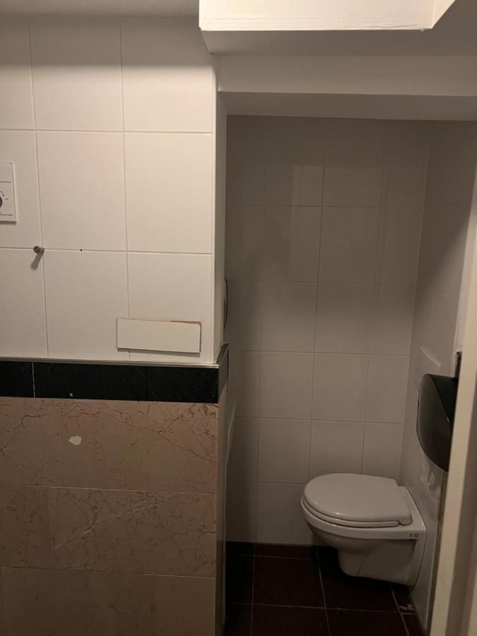 Max Hotel Amsterdam Esterno foto
