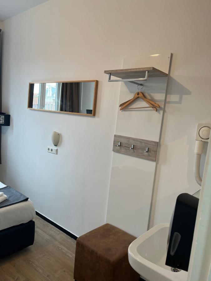 Max Hotel Amsterdam Esterno foto