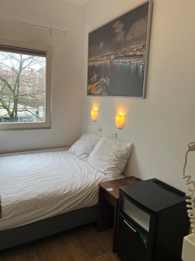 Max Hotel Amsterdam Esterno foto
